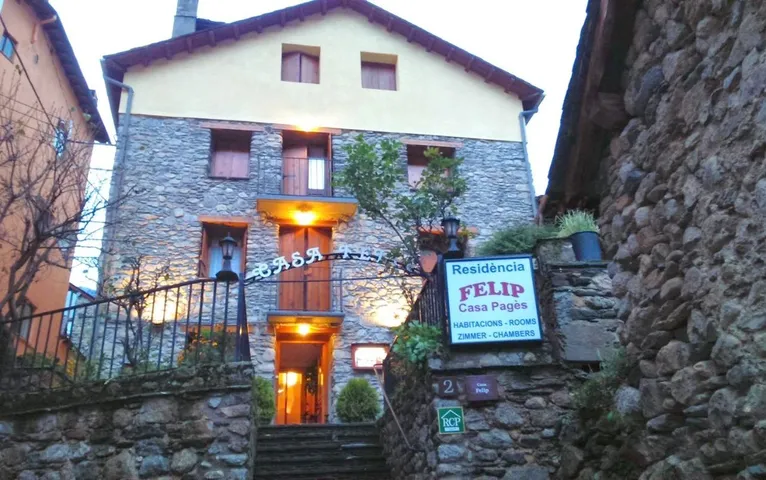 Casa rural para 2 personas, con jardín y vistas - 1