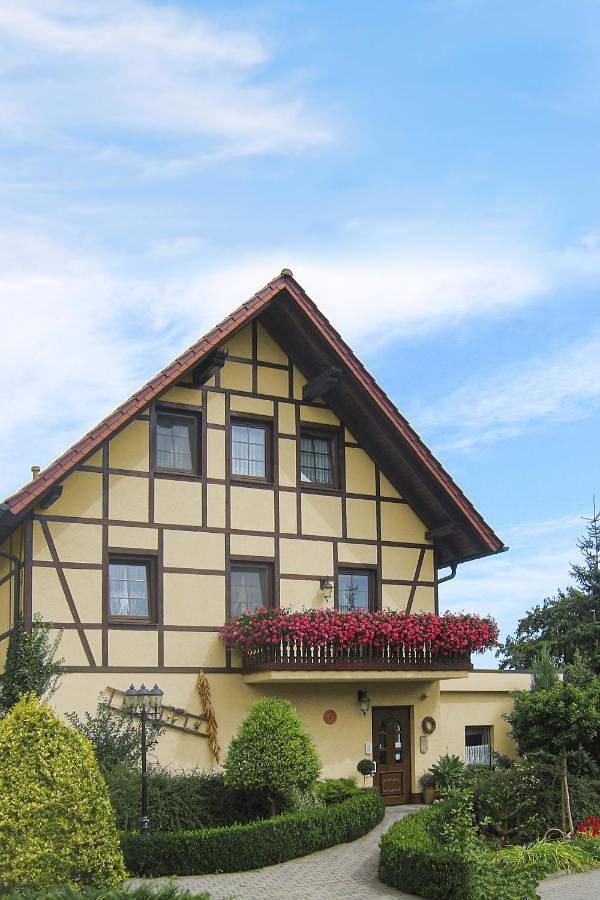Hotel für 3 Personen, mit Terrasse und Garten sowie Ausblick in Bad Liebenwerda