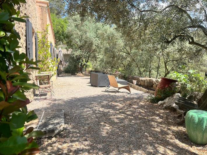 Location de vacances pour 4 personnes, avec jardin et vue à Le Tholonet - 4