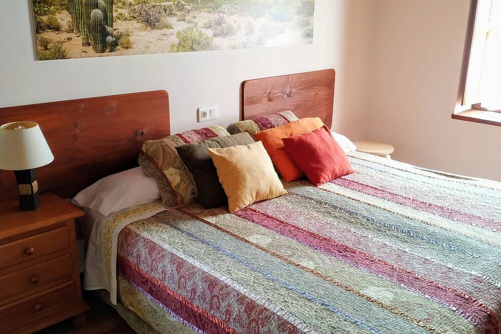 \"The Interior of Gaia\" ist ein Ort, an dem man sich verlaufen kann. in Parres, Costa Verde (Spanien)