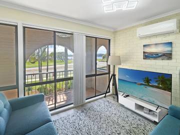 Holiday Rental for 5 People in Batemans Bay, New South Wales, Photo 1