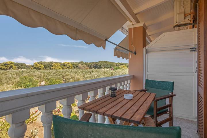 Ferienwohnung für 2 Personen, mit Garten auf Zakynthos