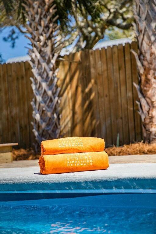 Vacation rental for 6 people, with pets in Folly Beach