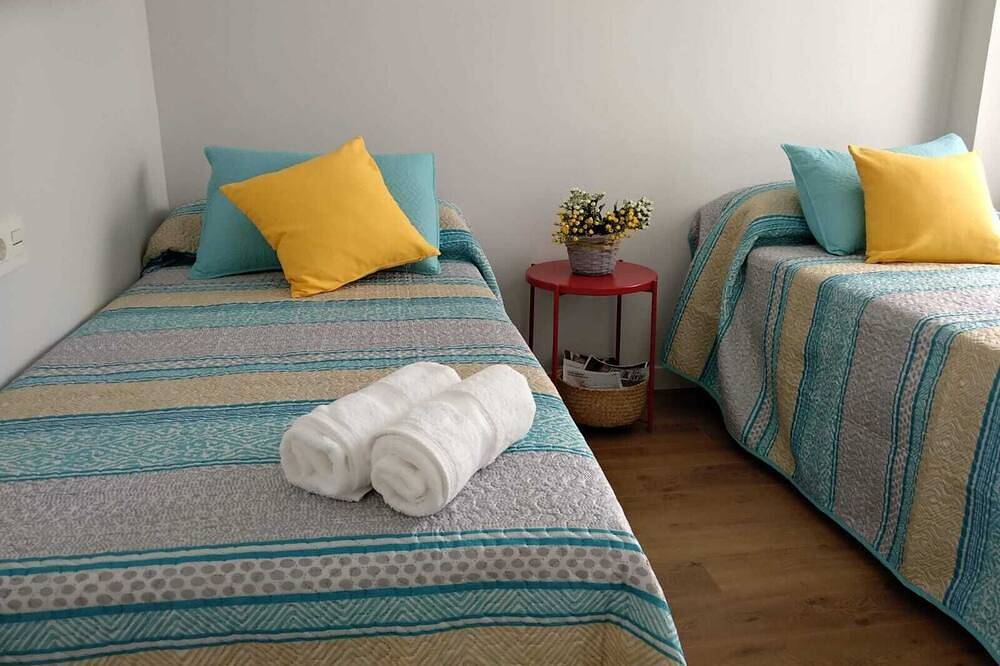 Apartamento entero, El Cedro Llorón. Comodidad. Zona Centro. in Ávila, Provincia de Ávila