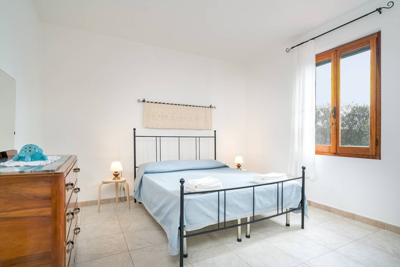 Ferienhaus 'Villa Francesco P Terra' mit privater Terrasse und eigenem Garten in Sas Linnas Siccas, Orosei