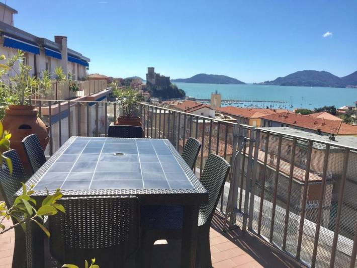 Ferienwohnung für 5 Personen, mit Balkon und Ausblick in Lerici - 3