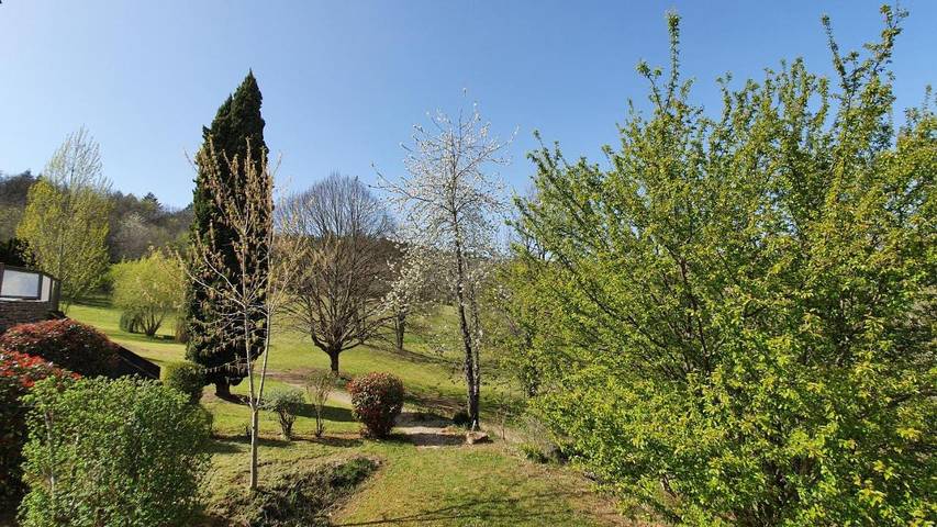 Maison d’hôte pour 10 personnes, avec vue et sauna ainsi que jardin et piscine, animaux acceptés dans le Lot - 4