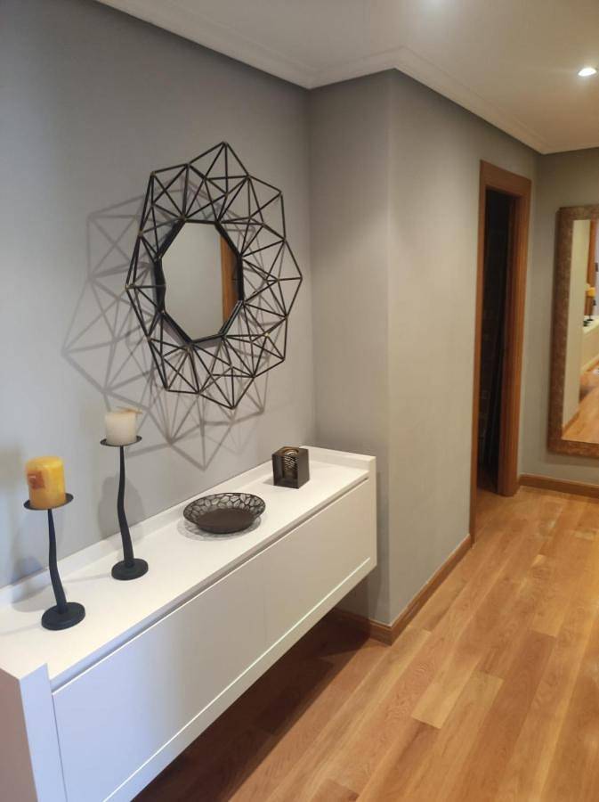 Apartamento entero, Three-Bedroom Apartment in Elciego, Rioja Alavesa
