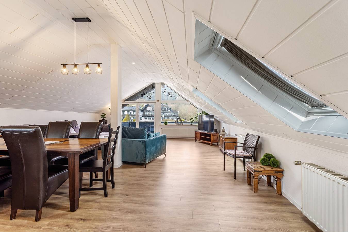 Ganze Wohnung, Ferienwohnung 'Piste 2' mit Gemeinschaftsterrasse, Balkon und Wi-Fi in Willingen, die Mittelgebirge
