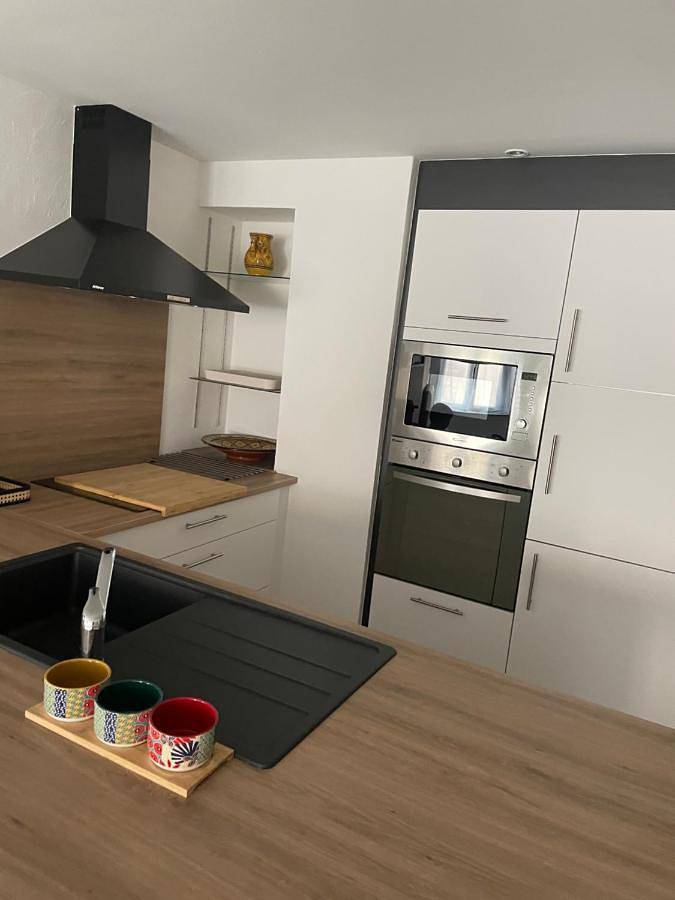 Appartement entier, One-Bedroom Apartment in Luxeuil-les-Bains, Haute-Saône
