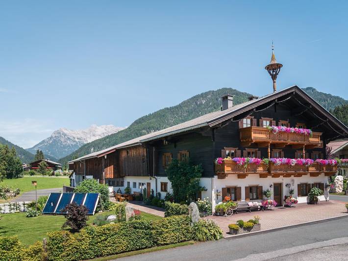 Ferienhaus für 12 Personen, mit Balkon und Garten in Hochfilzen