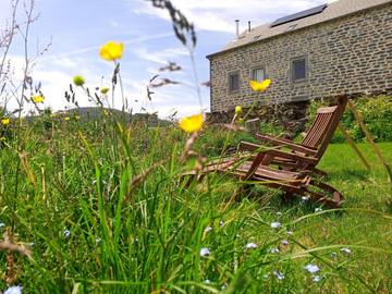 Cottage pour 2 personnes, avec sauna ainsi que jardin et terrasse à Fay-sur-Lignon