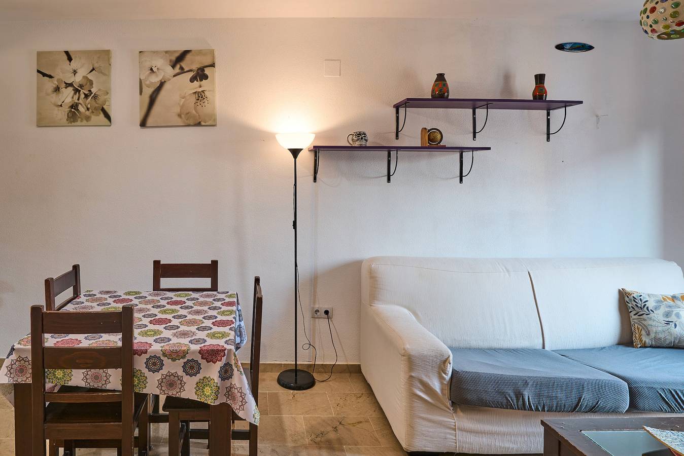 Apartamento entero, Apartamento 'Huerto' con terraza privada, Wi-Fi y aire acondicionado in Lucena, Sierras Subbéticas