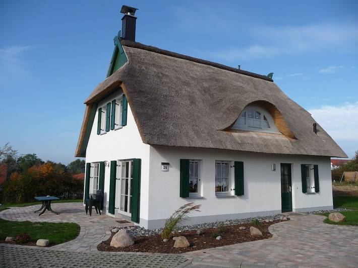Bauernhof für 8 Personen, mit Whirlpool und Terrasse sowie Sauna in Glowe