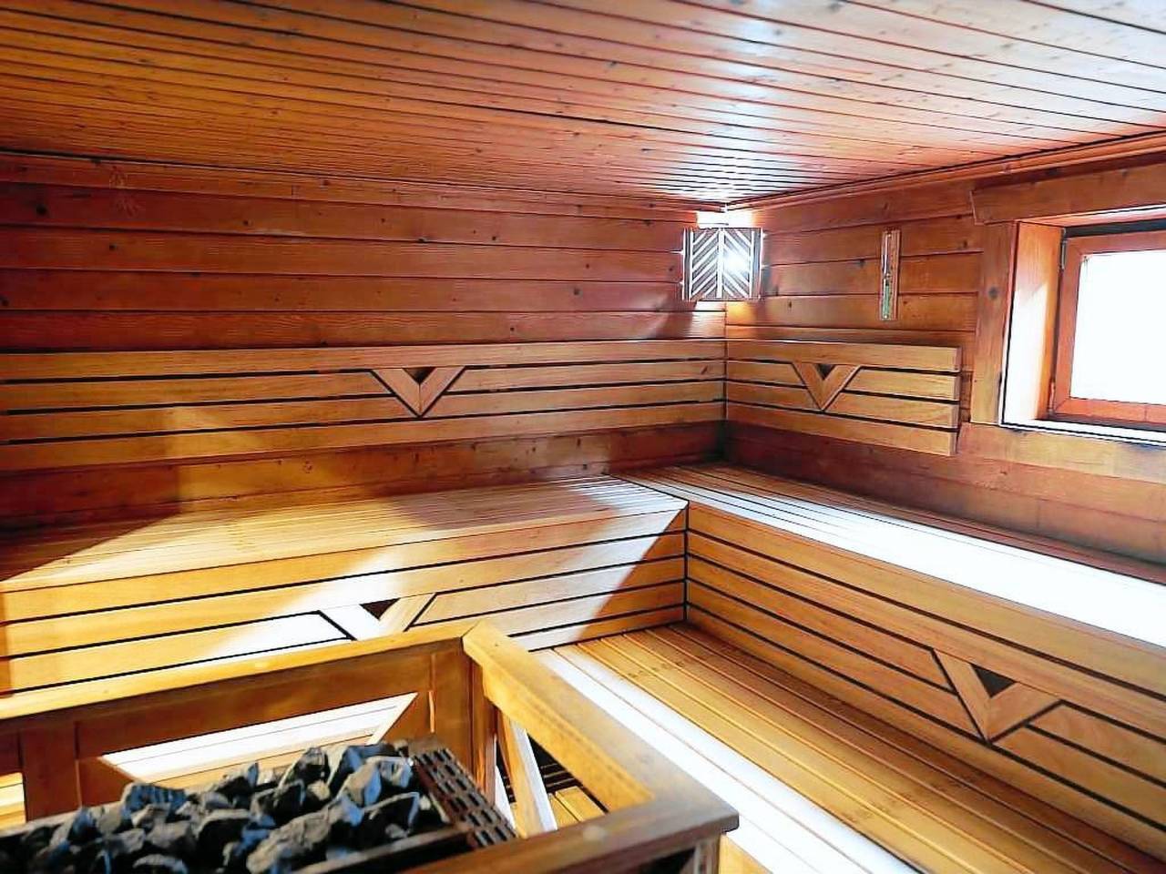 Ganze Wohnung, Wanderfalke in Bad Harzburg, Harzvorland