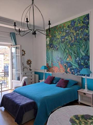 Gîte pour 2 personnes, avec balcon et vue, animaux acceptés dans Thermes Henry Chatel Guyon