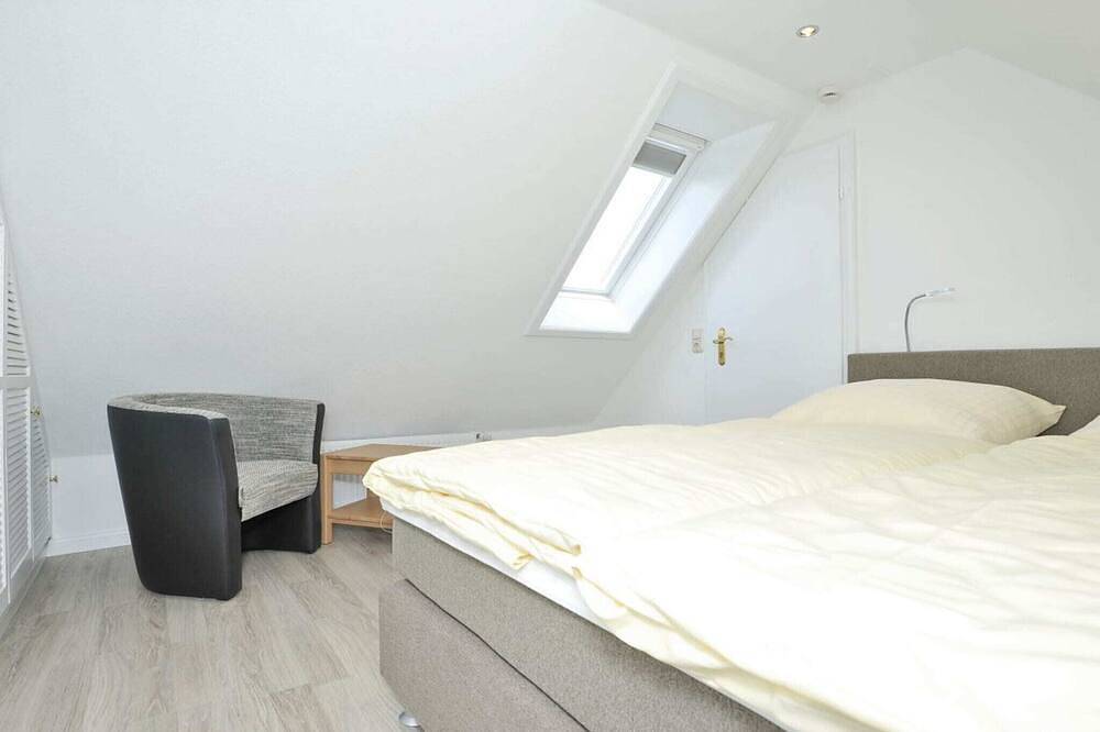 Ferienwohnung mit 2 Schlafzimmer in Nordfriesische Inseln (Schleswig-Holstein), Wenningstedt