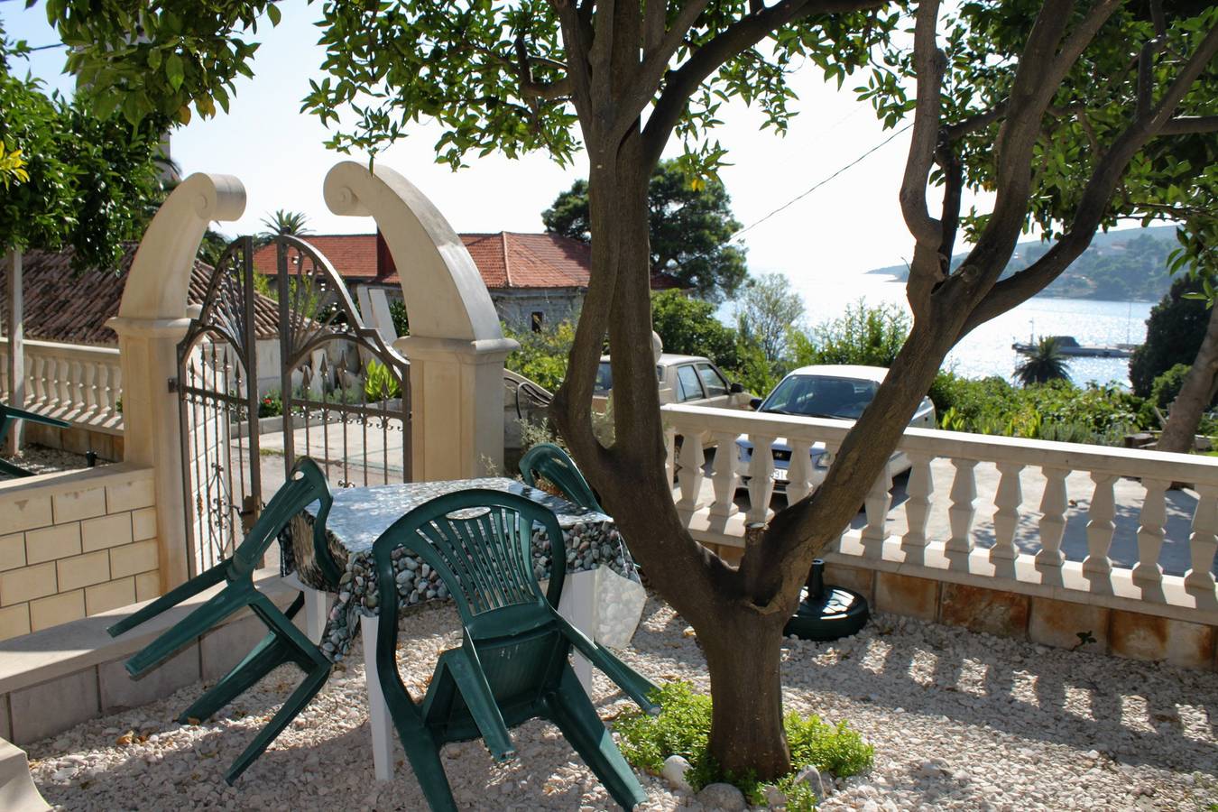 Appartamento intero, Monolocale con terrazzo e vista mare Selza - Sumartin, Brazza - Brač As-2949-b in Sumartin, Brac