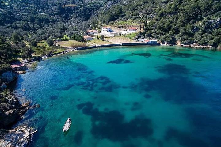 Villa for 6 people in Samos