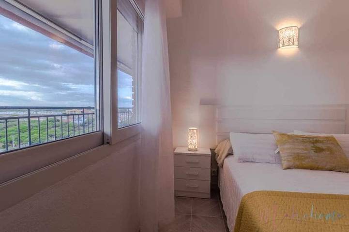 Appartement entier, Tres Dormitorios ,vistas al mar , Junto a la Playa in Playa de Punta Umbría, Punta Umbría