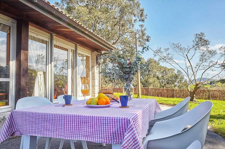 Gîte pour 5 personnes, avec jardin - 1