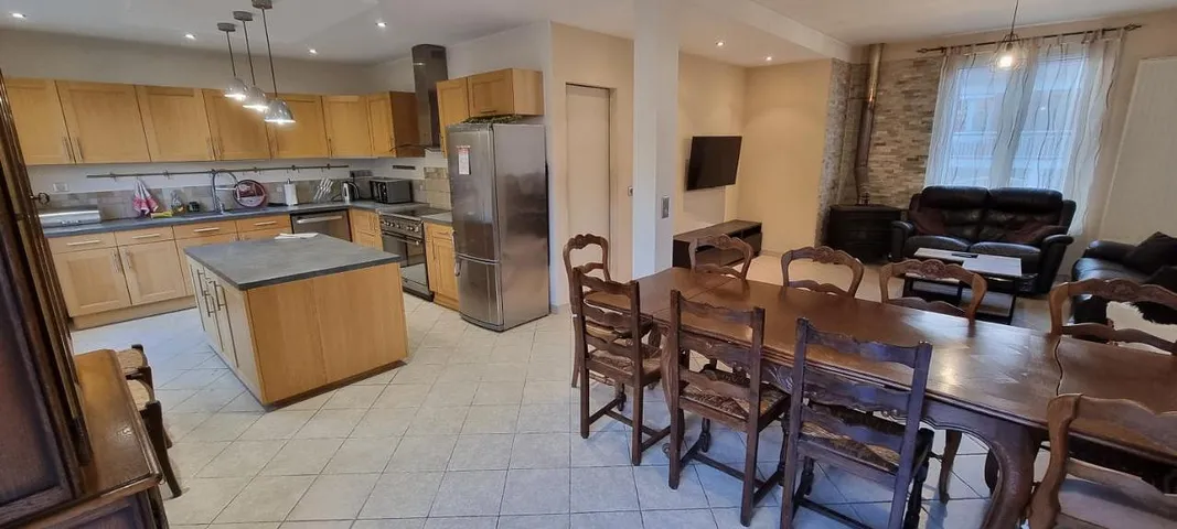 Chalet para 12 personas, con jardín y terraza - 1