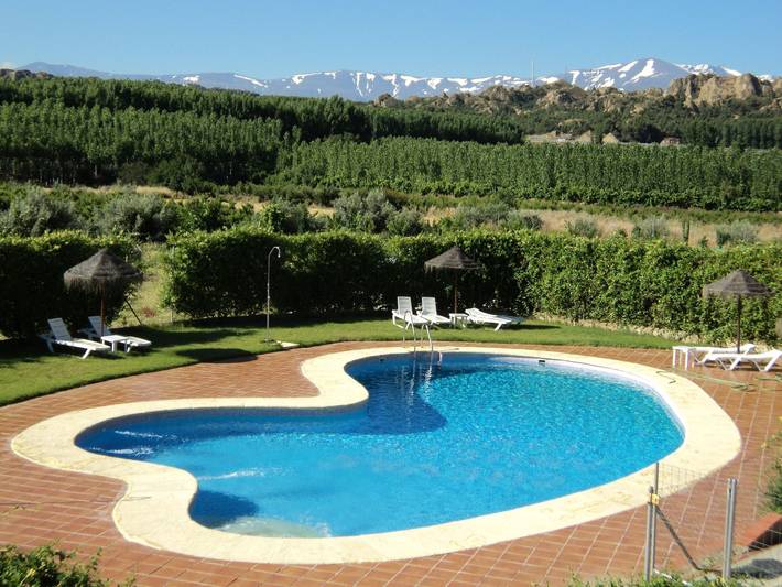 Location de vacances pour 4 personnes, avec Jardin et Piscine à Guadix