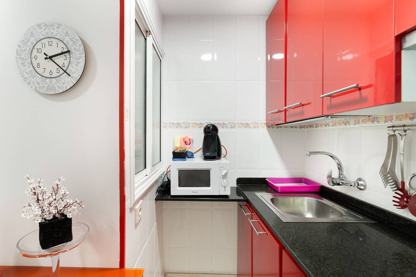Hel lägenhet, Vacation Apartment 'El Descanso Del Viajero' with Wi-Fi in Las Palmas de Gran Canaria Centre, Las Palmas