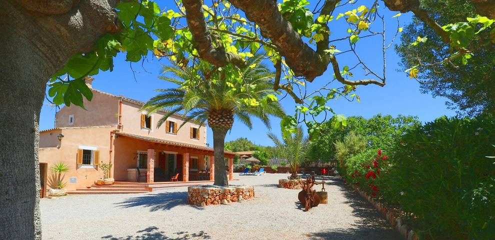 Landhaus „Alcoraia“ mit privatem Pool, Terrasse und Wlan in Campos, Mallorca Süden