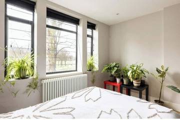 Apartment for 4 People in Hounslow, London, Photo 1