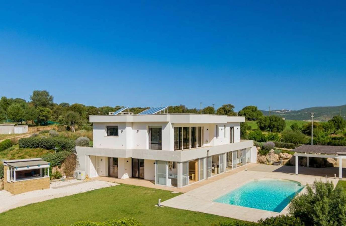 Ferienhaus 'Roxane' mit Gemeinschaftspool, Wlan und Klimaanlage in Calangianus, Gallura