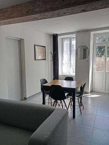 Gîte pour 4 personnes à Saint-Florent-le-Vieil