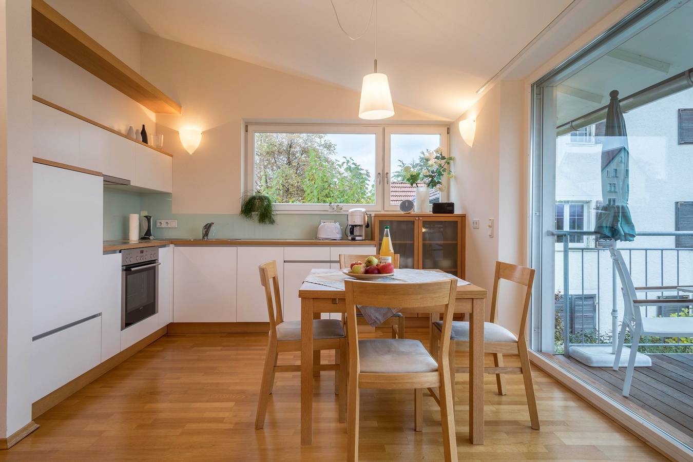 Appartement 'Pfirsichblüte' op idyllische familieboerderij met balkon & uitzicht op de bergen, foto 8