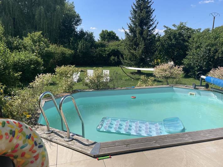 Gîte pour 15 personnes, avec piscine ainsi que terrasse et jardin dans l' Aisne - 2