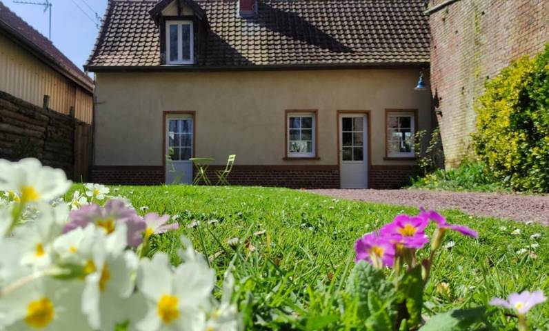 Gîte pour 4 personnes, avec terrasse et jardin, animaux acceptés