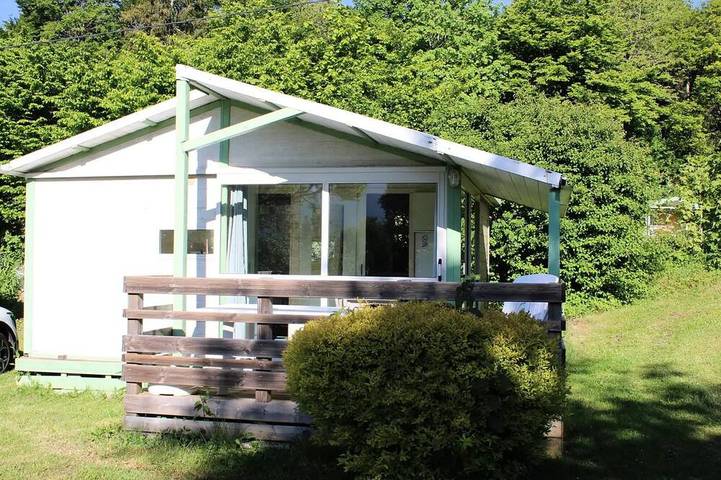 Gîte pour 5 personnes, avec terrasse à Miribel-les-Échelles