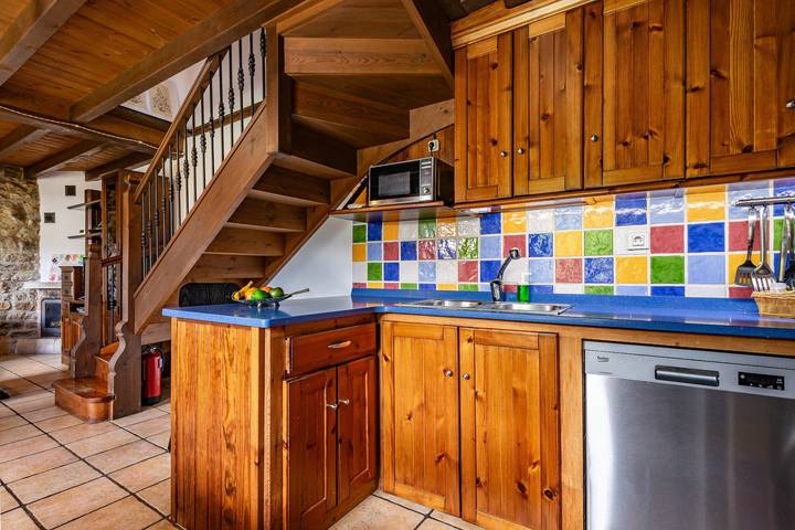 Casa rural para 4 personas, con Balcón y Jardín en Ponga - 4