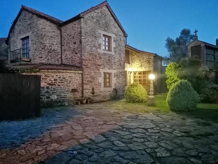 Gîte pour 10 personnes, avec jacuzzi et jardin à Saint-Jacques-de-Compostelle