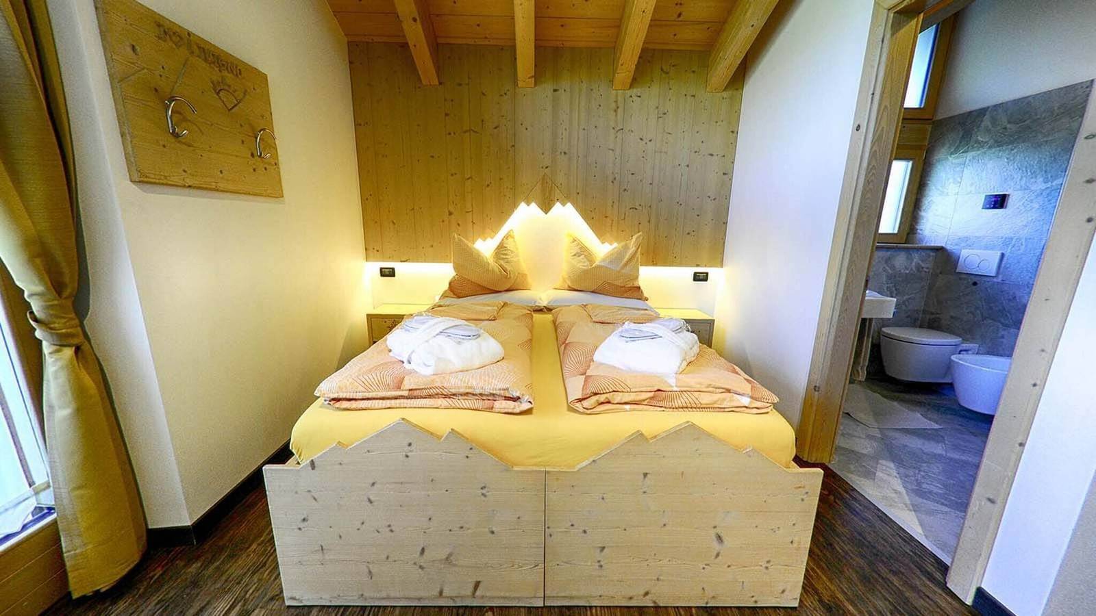 Appartamento intero, Appartamento Paradisin - Baita Cusini con vista sulle montagne, area benessere e Wi-Fi in Teola, Livigno