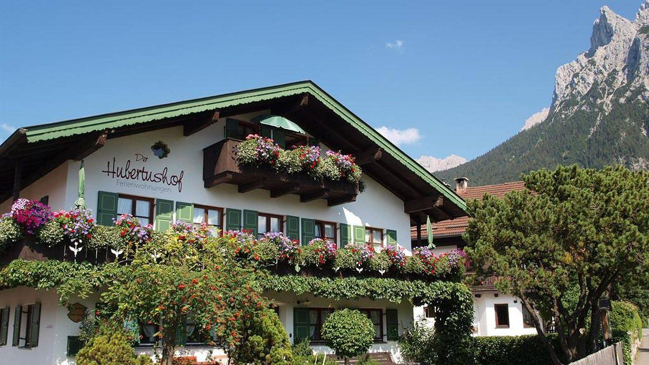 Geheel vakantieappartement, Vakantieappartement voor 4 personen met terras in Mittenwald, Beierse Alpen