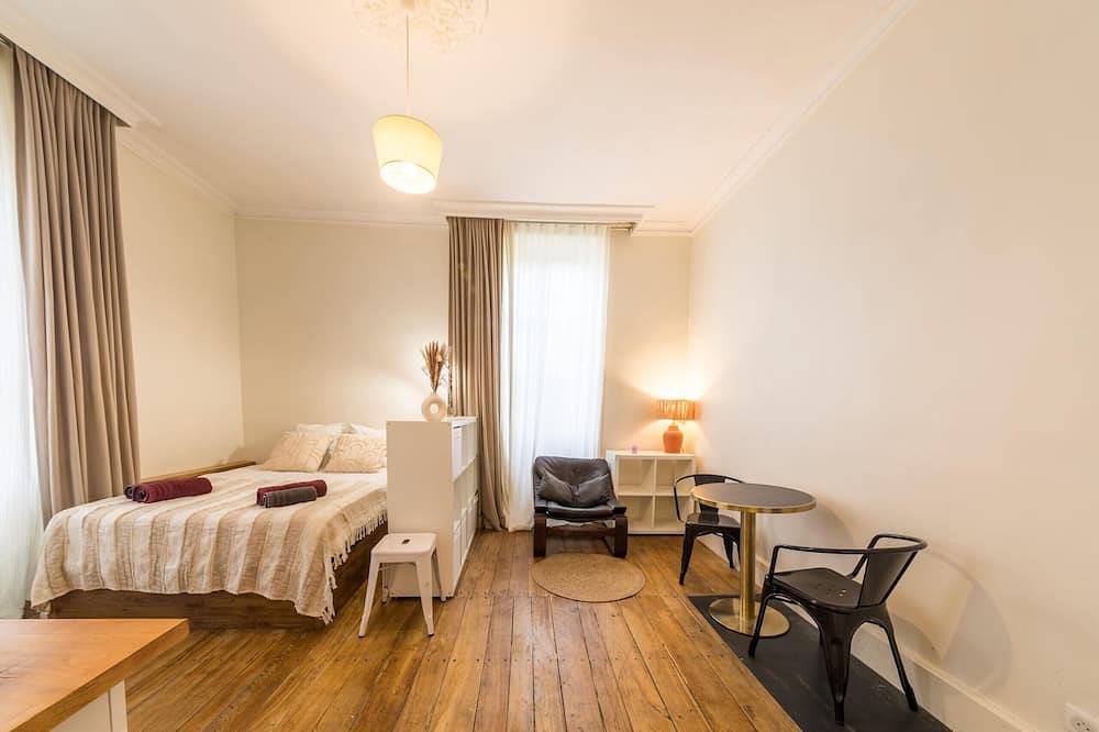 Ganze Wohnung, Villa Chadourne - La Clé Perdue - Studio in Brive-la-Gaillarde, Brive-la-Gaillarde und Umgebung