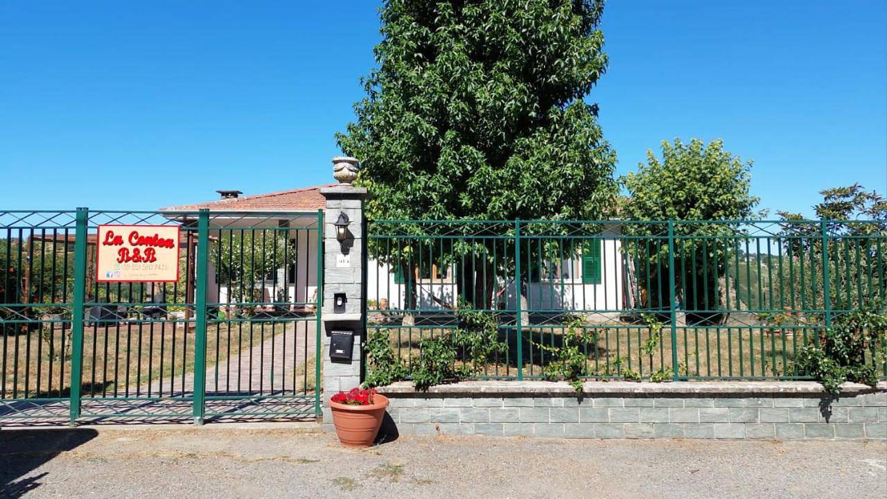 Double Room with Garden View in Acqui Terme, Province d'Alexandrie