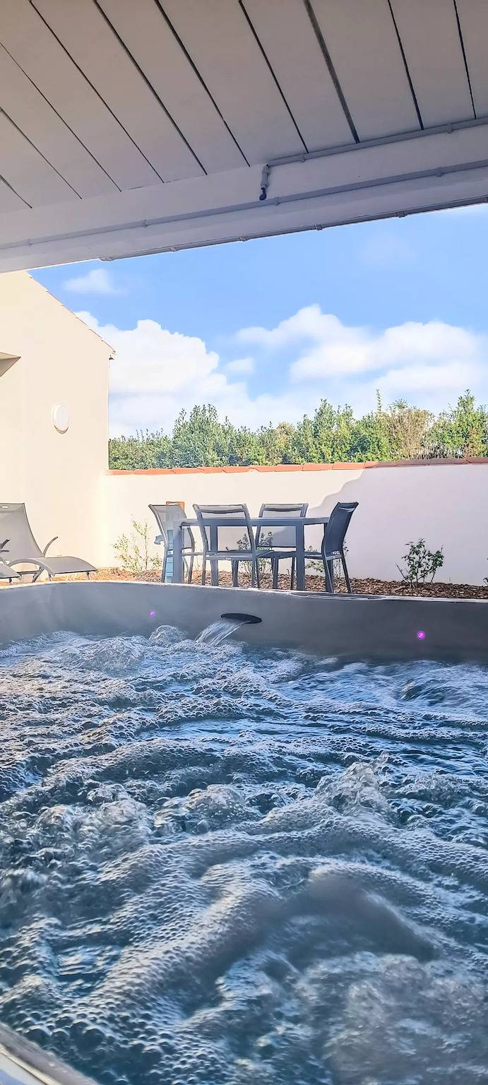 Villa pour 8 personnes, avec terrasse aux Les Sables-d'Olonne - 4