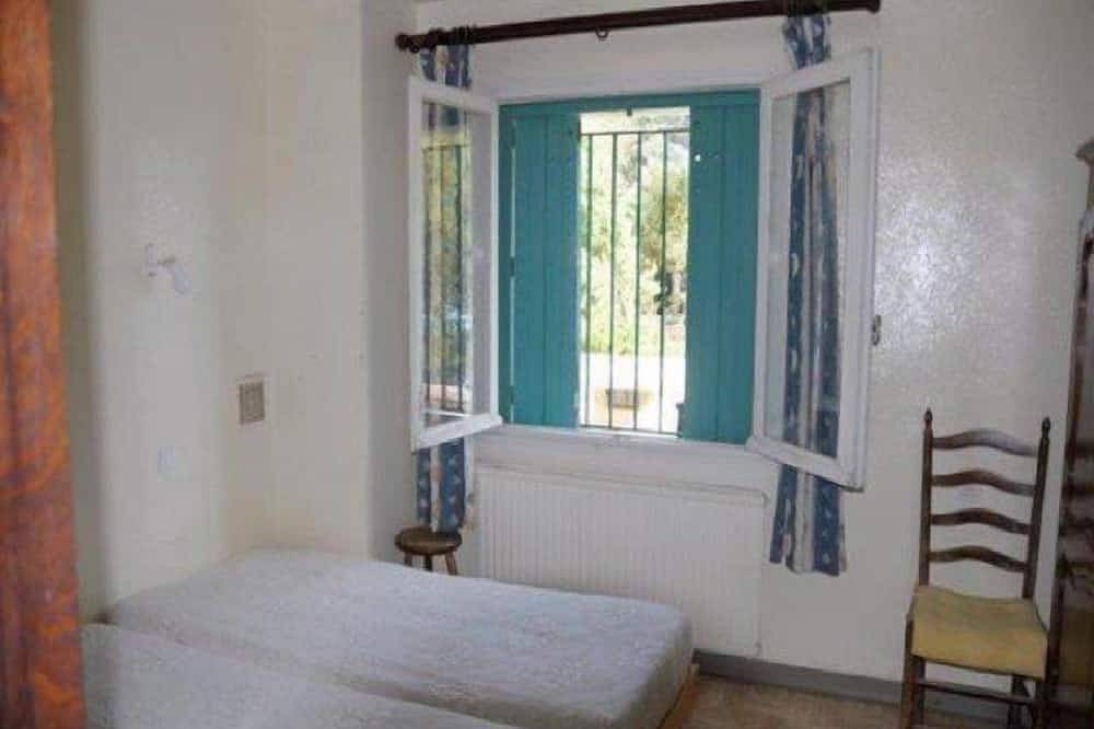 Ganze Wohnung, 2 bedroom apartment in Gigaro Beach in Gigaro, La Croix-Valmer