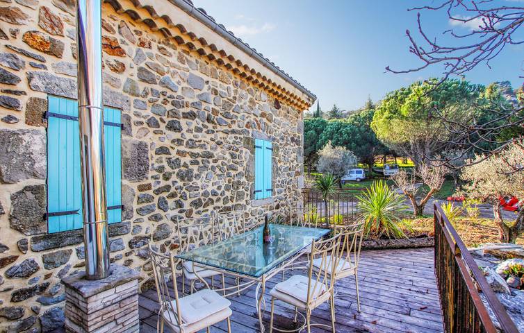 Ferienhaus für 4 Personen, mit Terrasse und Pool sowie Garten in der Ardèche - 2