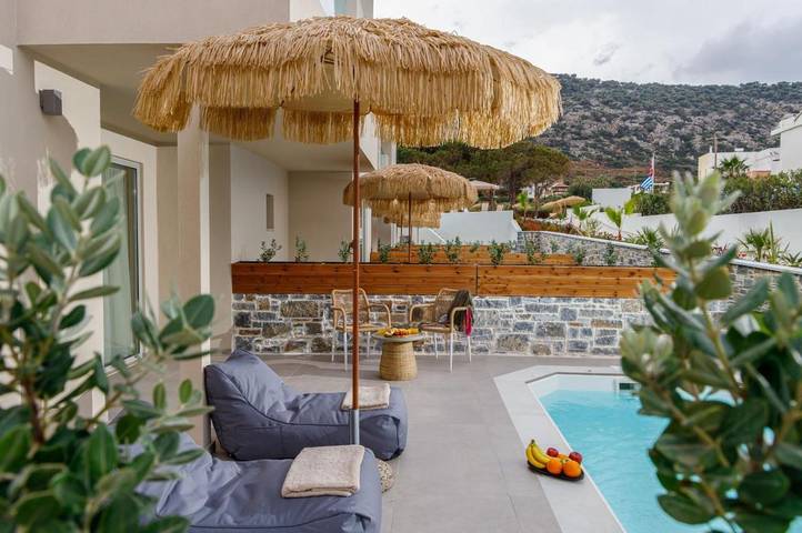 Hôtel pour 2 personnes, avec Balcon et Terrasse ainsi que Jardin et Piscine
