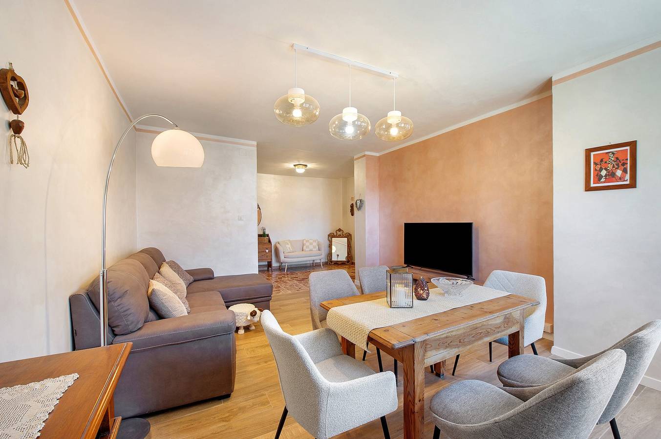 Ganze Wohnung, Appartement 'Solange Saint Vincent' mit Bergblick und Balkon in Saint-Vincent, Comune di Saint-Vincent