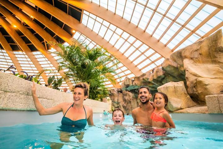 Camping pour 4 personnes, avec piscine et terrasse en Ille-et-Vilaine - 4