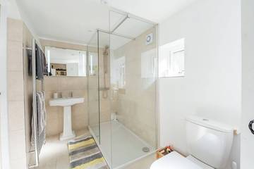 Cottage for 6 People in Central Bedfordshire, Bedfordshire, Photo 1