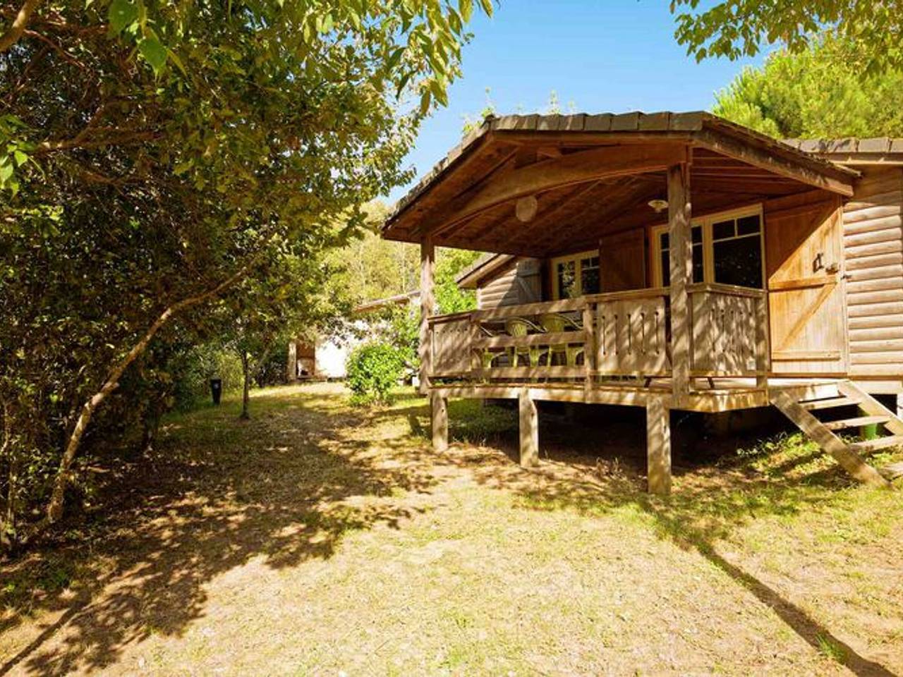Chalet for 6 with Terrace in Fenouillet, Parc naturel régional Corbières-Fenouillèdes